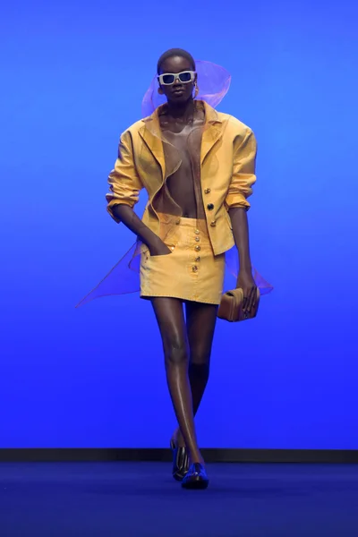 Look 31